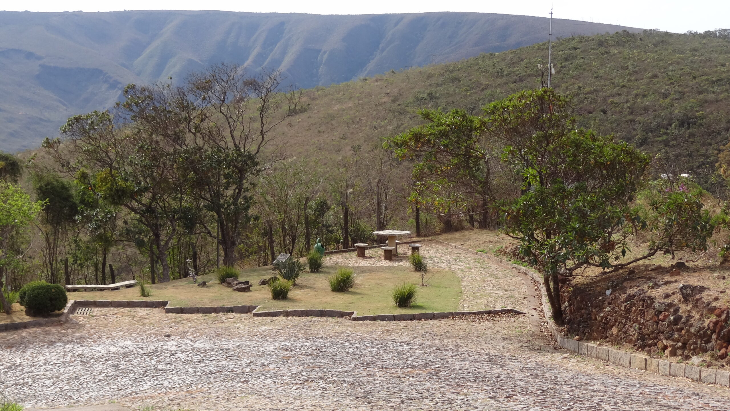 casa no Retiro das Pedras