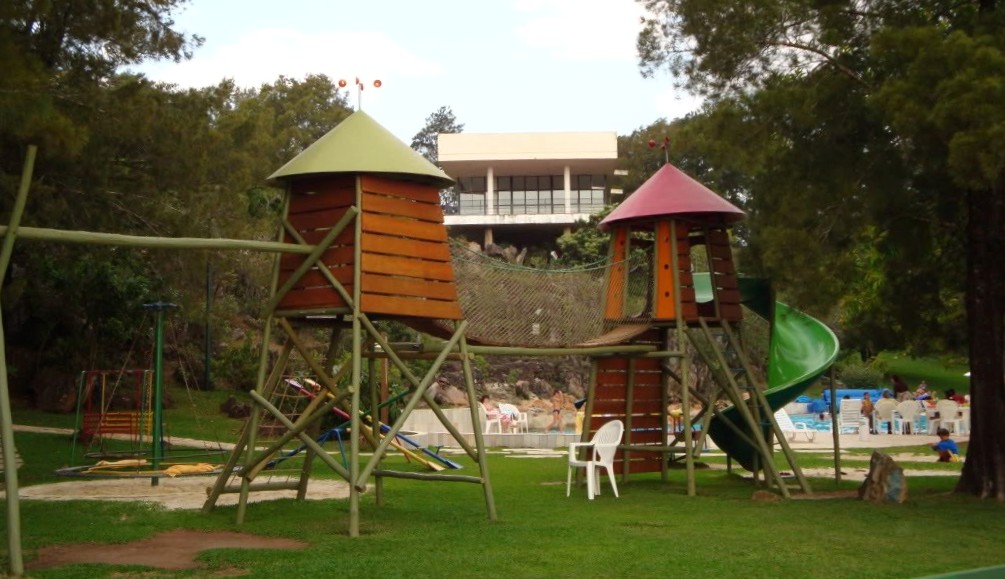 condominio com clube
