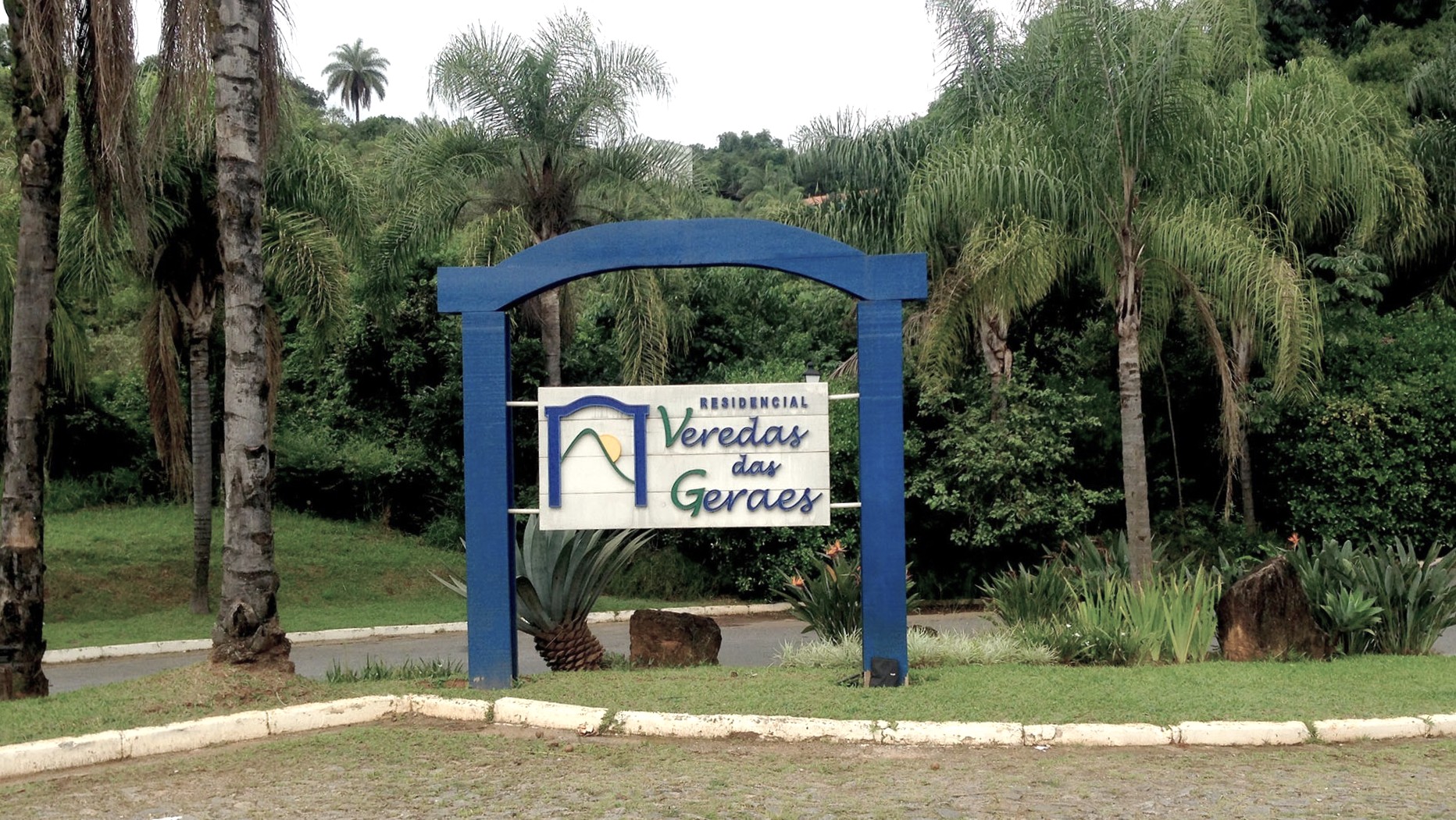 casa a venda no veredas das geraes