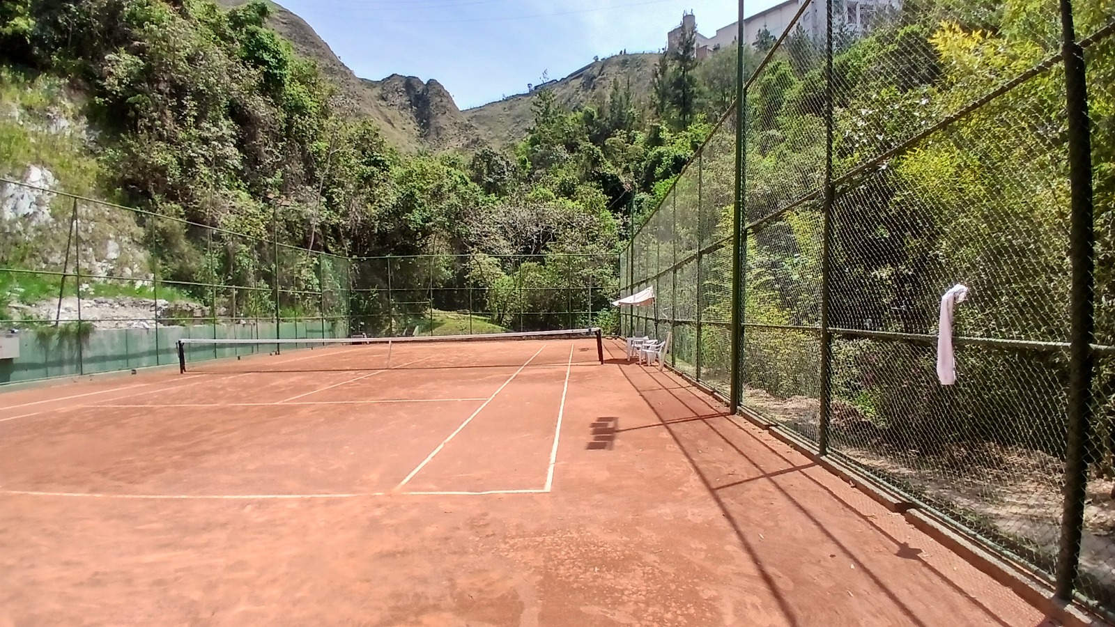 quadra de tenis do vila castela