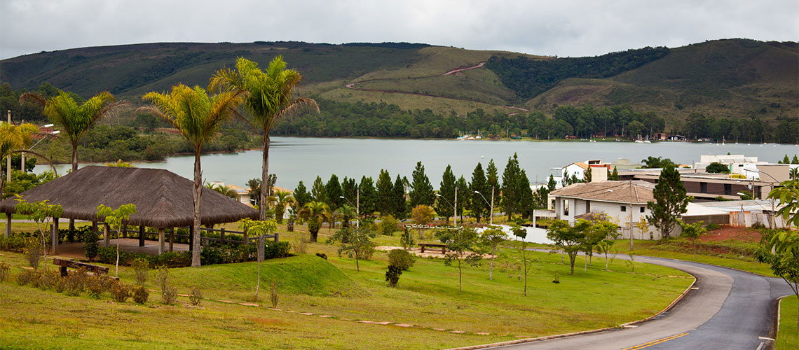 condomínio com vista para a Lagoa do ingleses