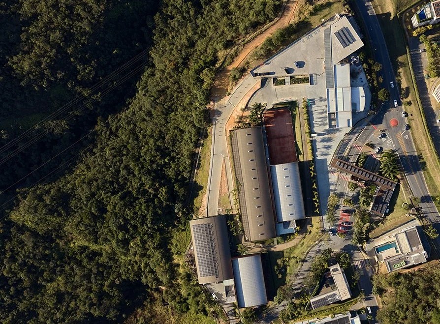 condominio de alto padrão perto de bh