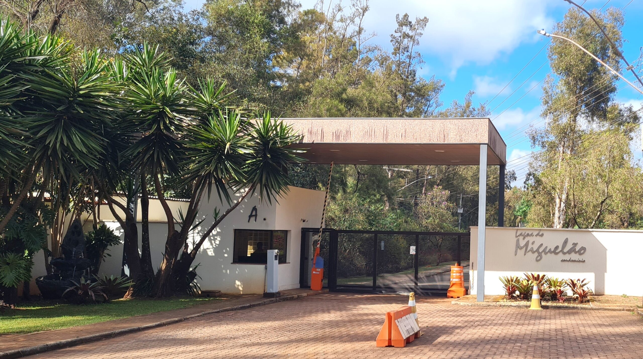 portaria condominio Miguelão nova lima