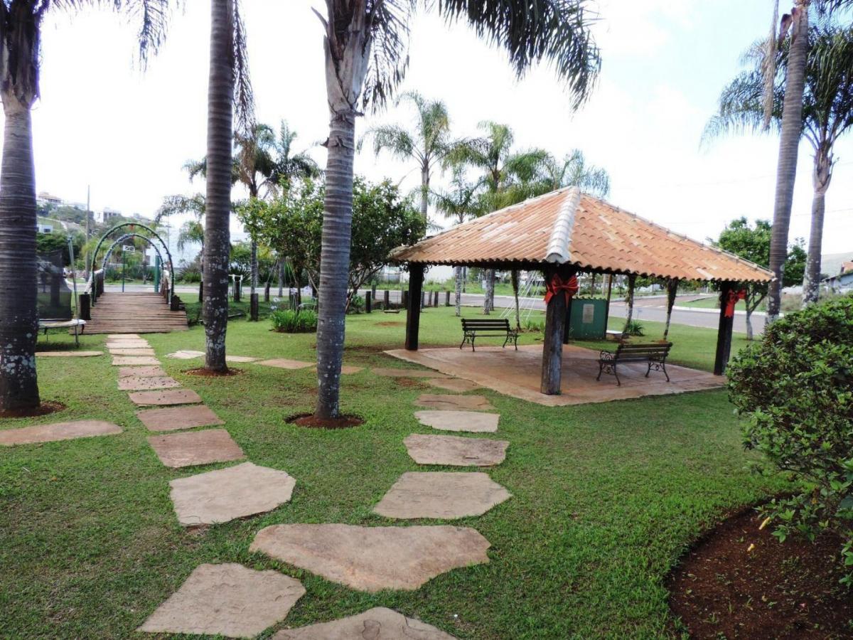 ville des lacs nova lima