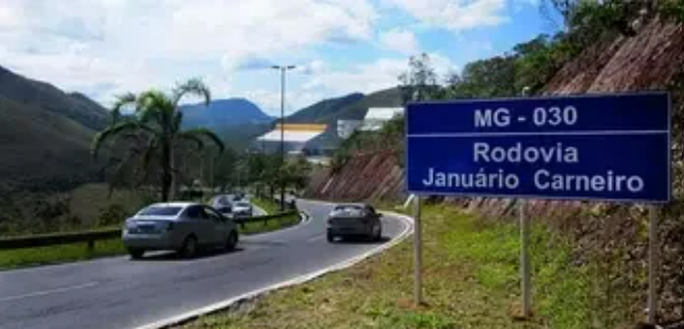 Rodovia Januário Carneiro