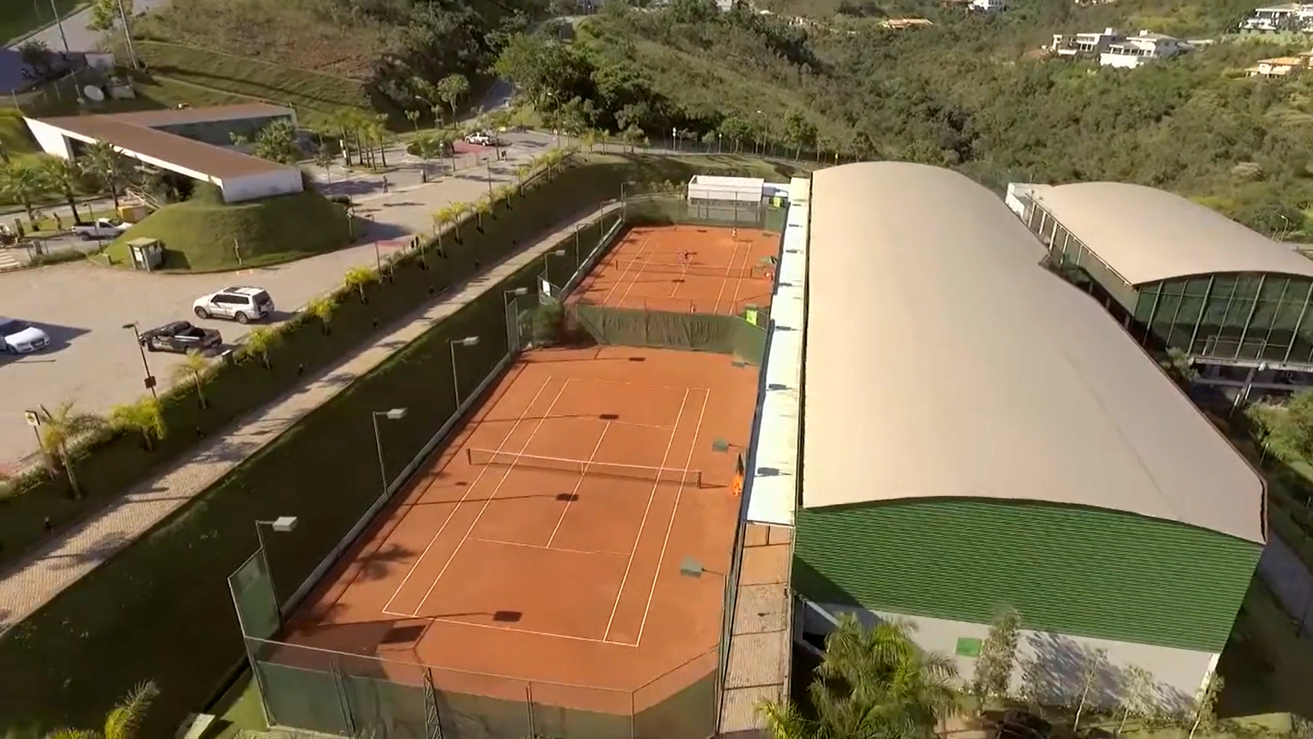 quadra de tenis do nascentes