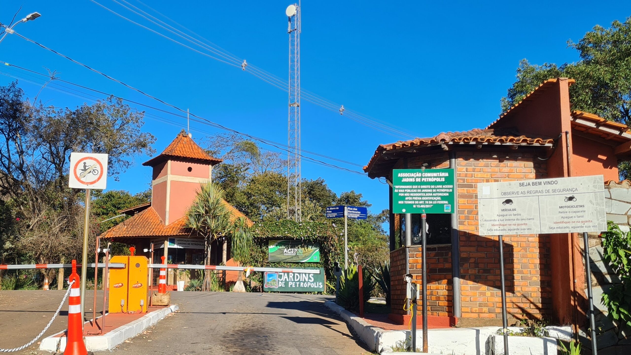 portaria do condominio em nova lima