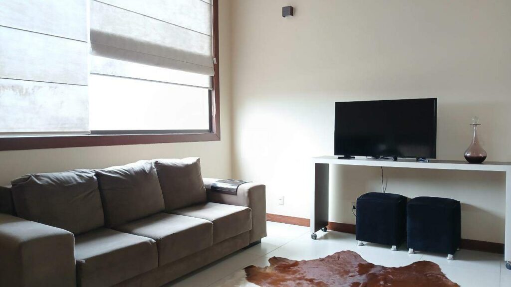 Casa à venda no Veredas das Geraes com 3 suítes