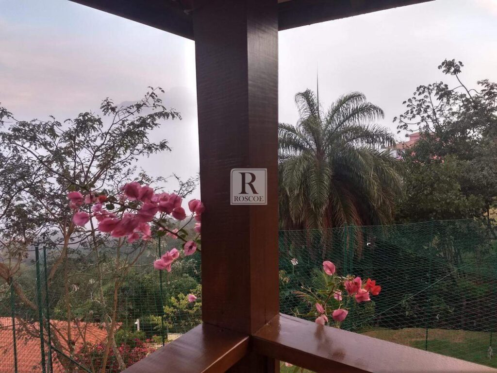 Casa à venda no Veredas das Geraes com 3 suítes