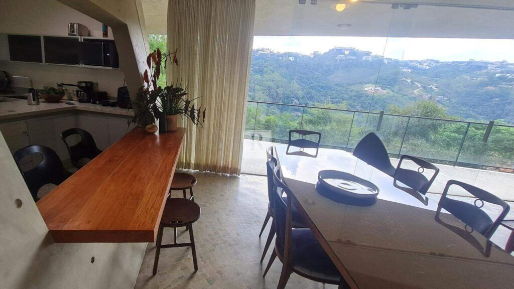 Casa à venda no Vila Del Rey com 4 quartos