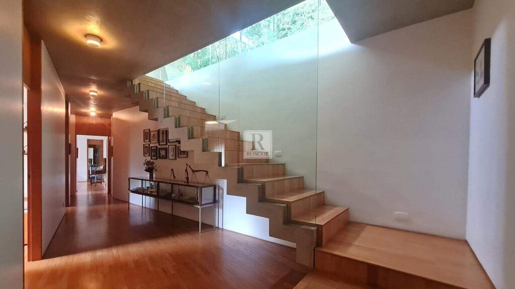 Casa à venda no Vila Del Rey com 4 quartos