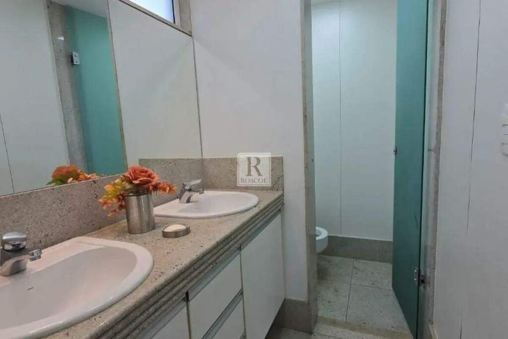 Casa 4 quartos à venda no Vila Del Rey