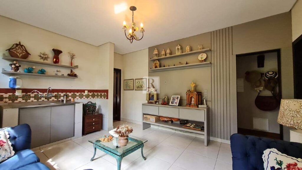 Casa Linear no Condomínio Pasárgada com 4 quartos e piscina