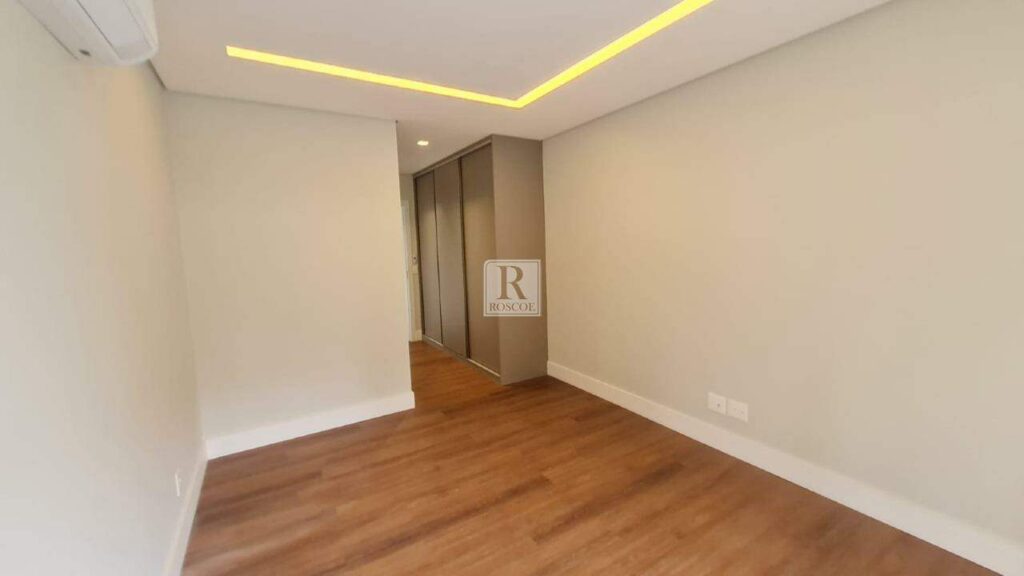 Casa no Península dos Passáros com 4 suítes à venda