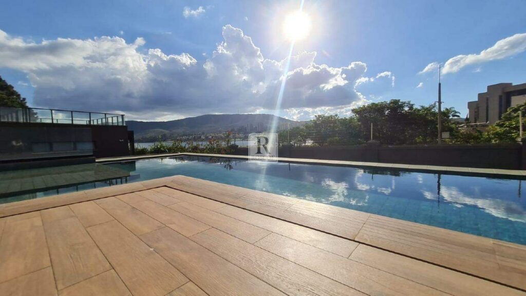comprar Casa com vista para a Lagoa dos Ingleses 5 suítes