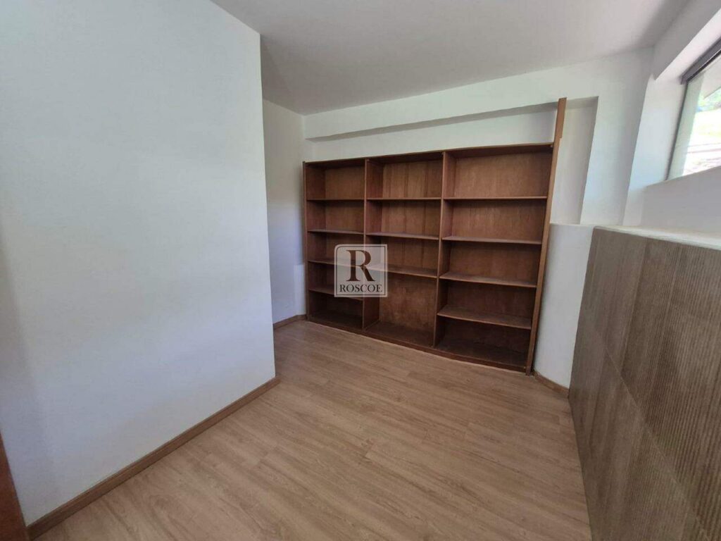 Casa no Condomínio Pasárgada com 3 quartos