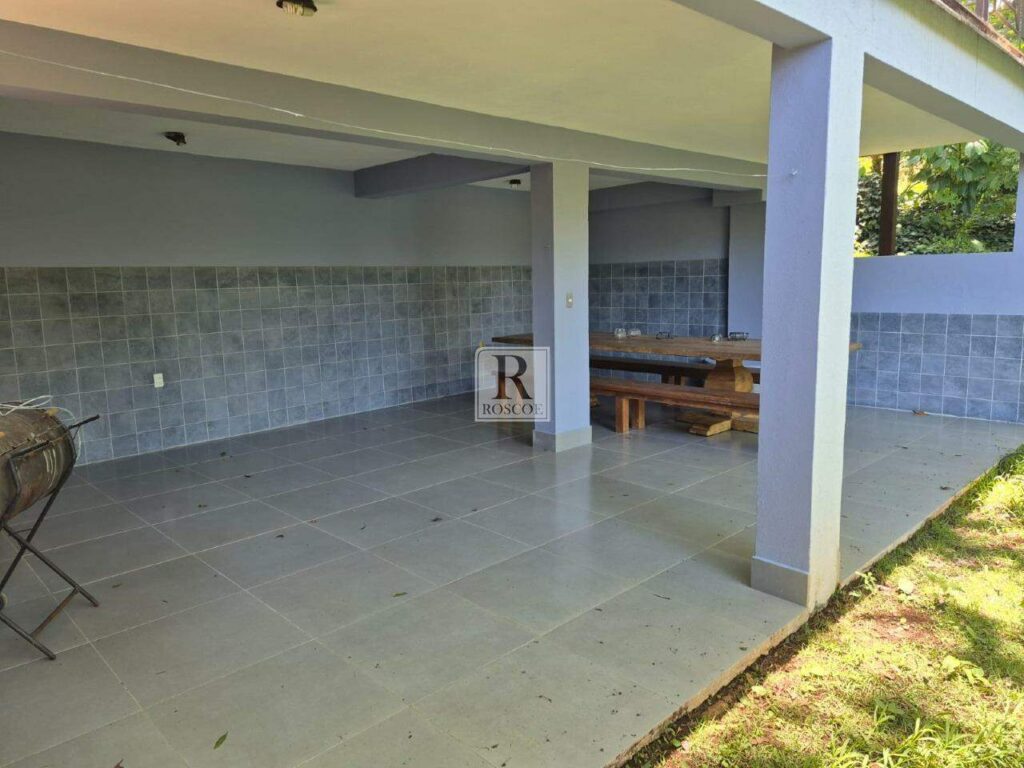 Casa no Condomínio Pasárgada com 3 quartos