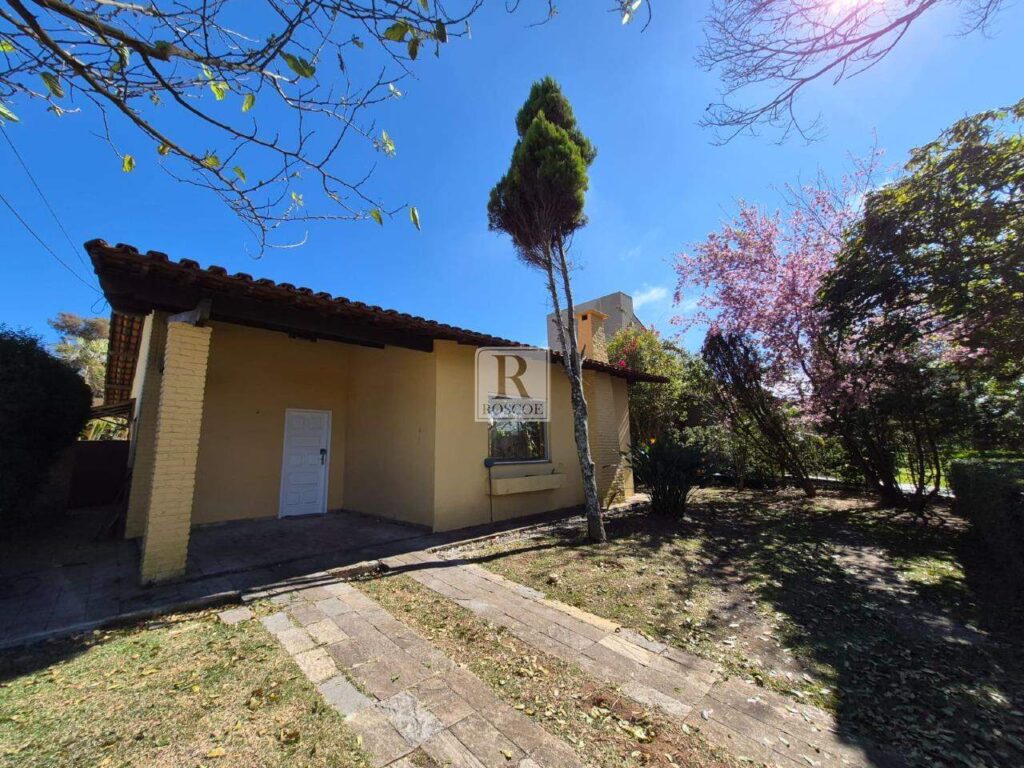 casa de 3 quartos no retiro das pedras