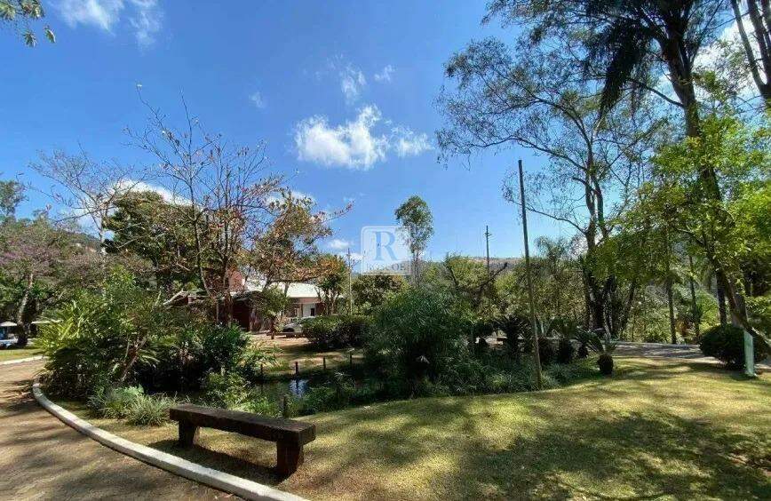 Lote à venda no Condomínio Vila Alpina em Nova Lima