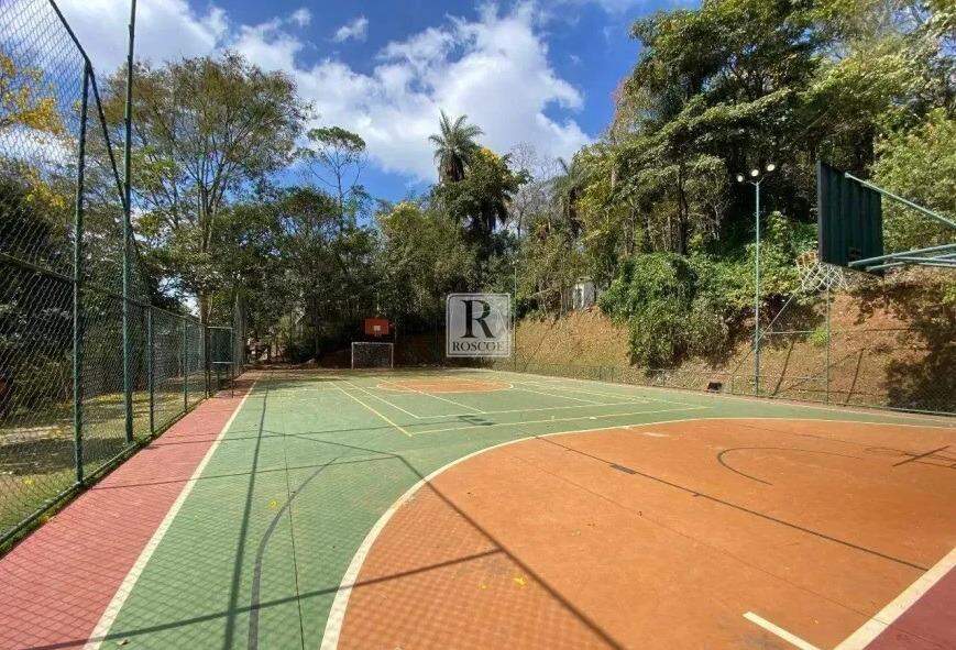 Lote à venda no Condomínio Vila Alpina em Nova Lima
