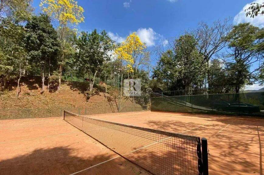 Lote à venda no Condomínio Vila Alpina em Nova Lima