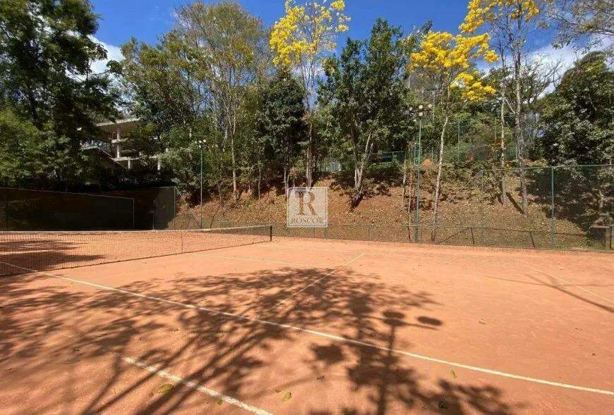Lote à venda no Condomínio Vila Alpina em Nova Lima