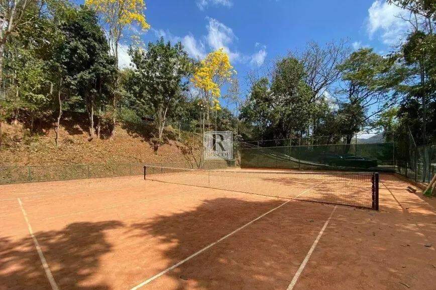 Lote à venda no Condomínio Vila Alpina em Nova Lima