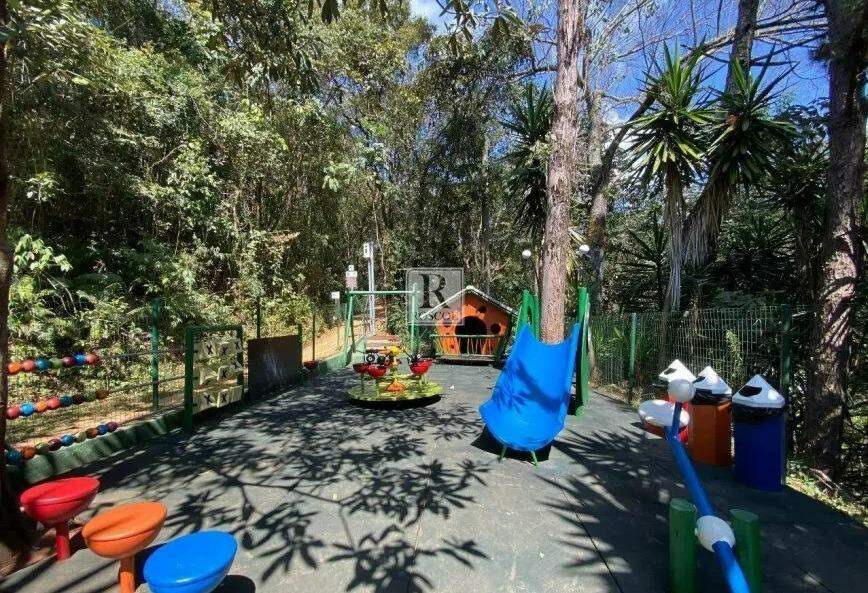 Lote à venda no Condomínio Vila Alpina em Nova Lima