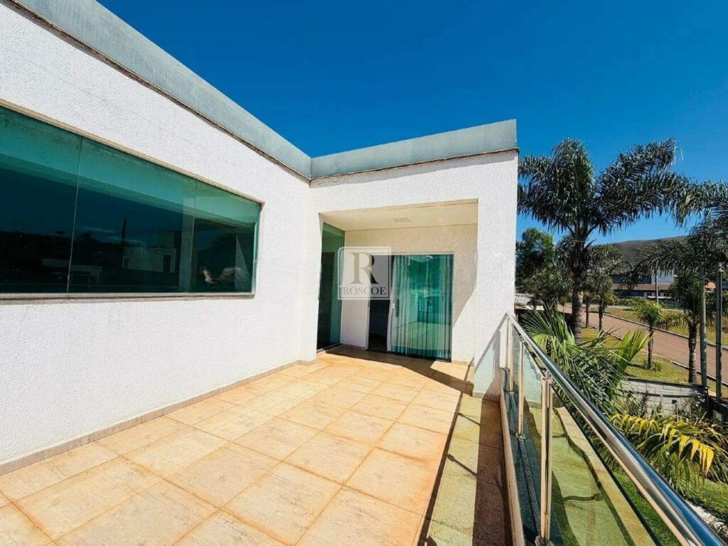 Casa à venda no Condomínio Ville Des Lacs