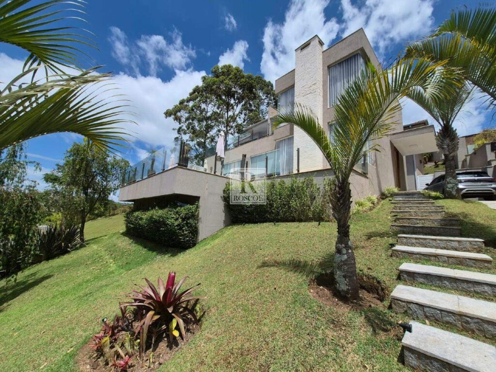 Casa à venda no Alphaville Lagoa dos Ingleses com 390 m2