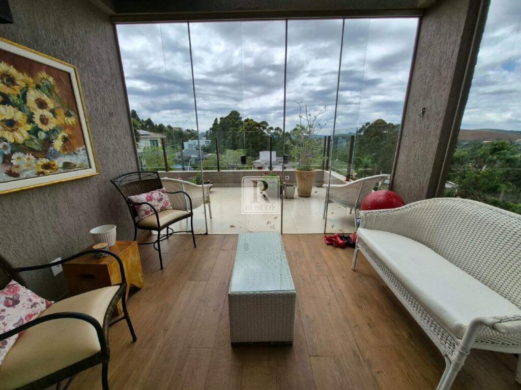 Casa à venda no Alphaville Lagoa dos Ingleses com 390 m2