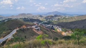 Lotes à venda no Vila Del Rey Anexo