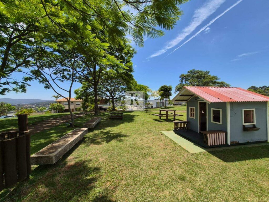 Lote no Alphaville Lagoa dos Ingleses Península dos Pássaros com 525 m²