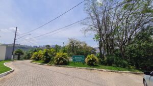 comprar lote no condomínio vila del rey